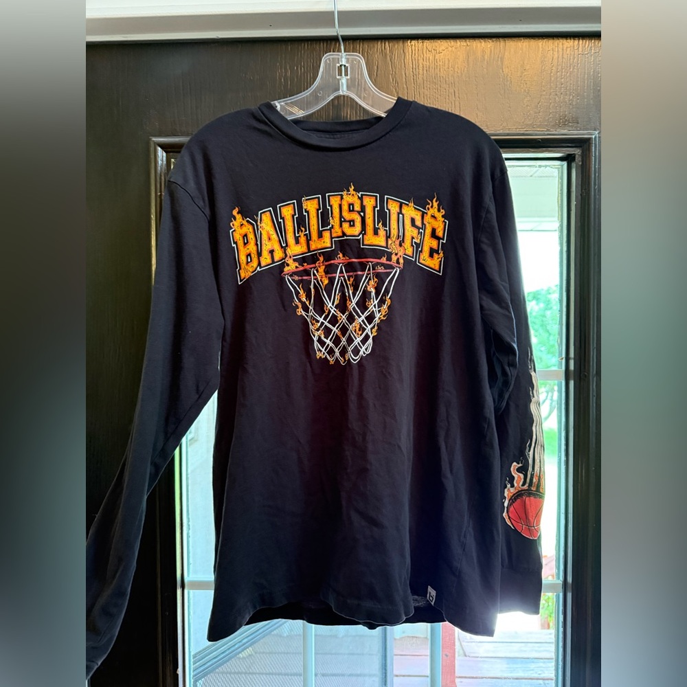 Ballislife Black Graphic T-Shirt size medium great style basketball 🏀